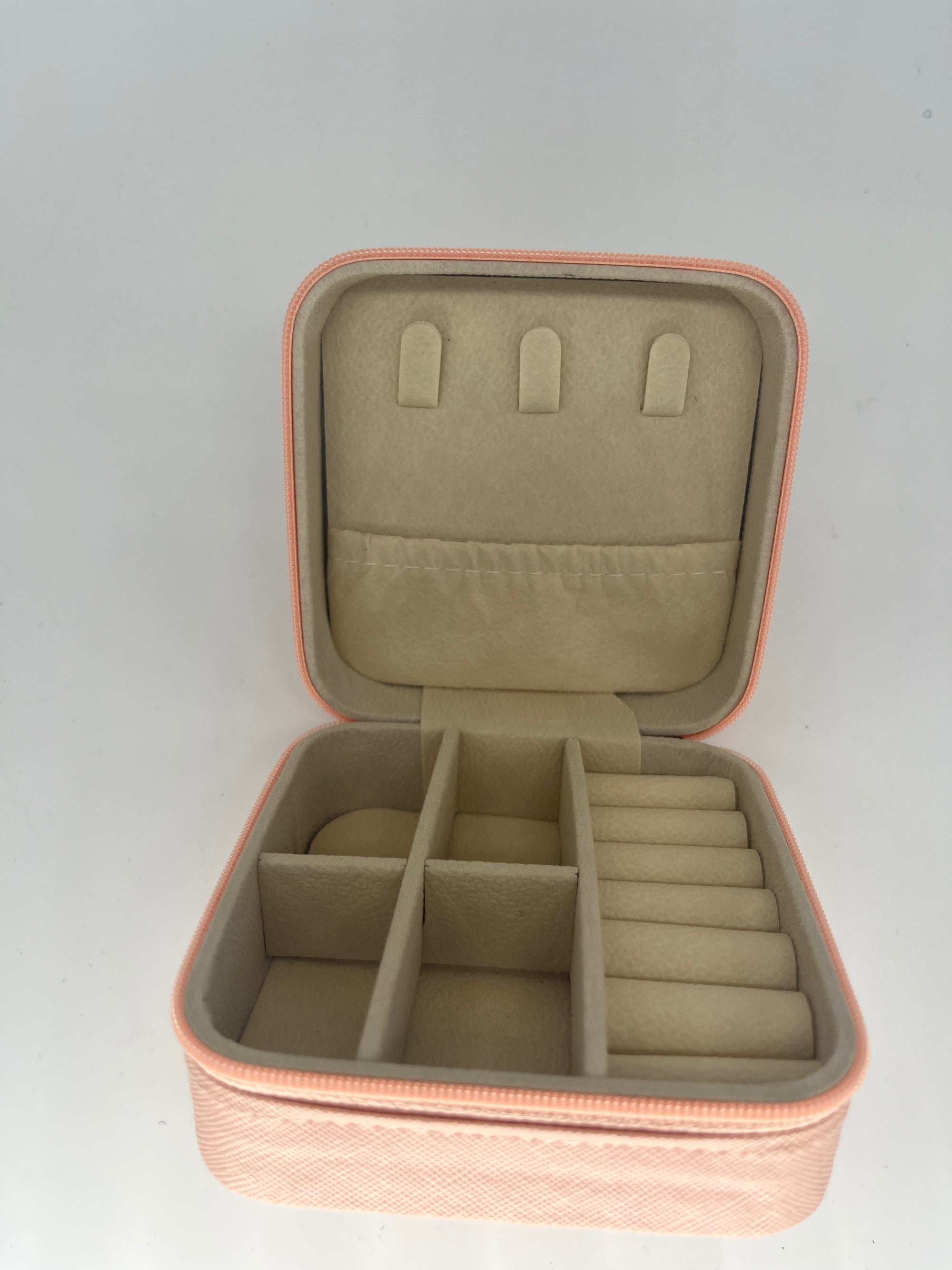 Dancer travel jewelry box